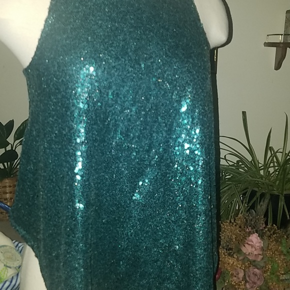 Top, Rue 21 Emerald Green Sequined Tank Top - Picture 2 of 8